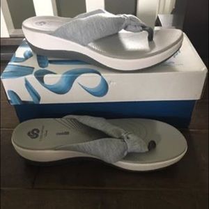 Clarks Cloudstepper Sandals